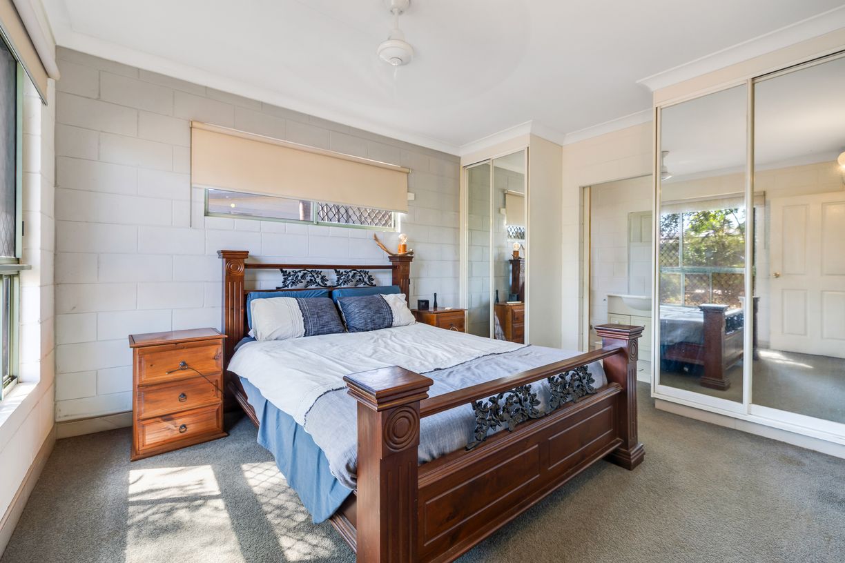 14 Bristow Court — photo 9 of 21