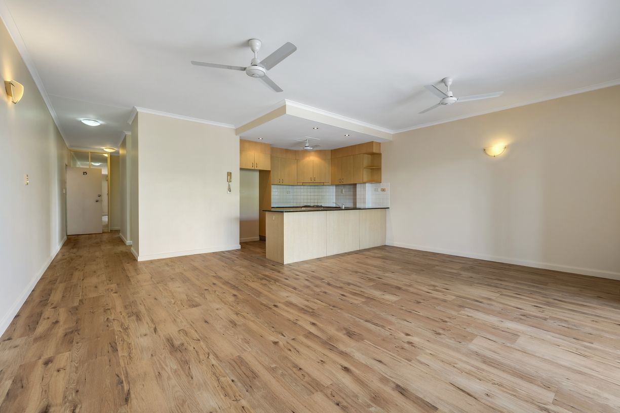15/102 Mcminn Street — photo 4 of 17