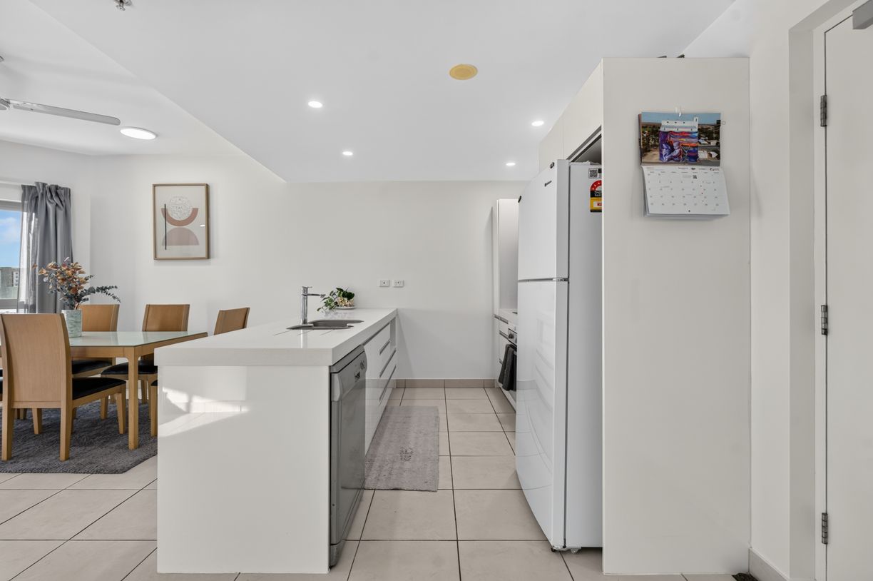 703/24 Litchfield Street — photo 9 of 22