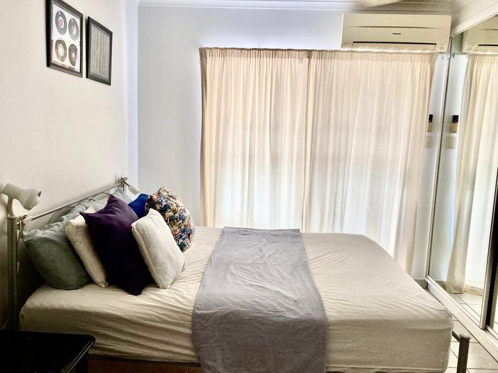 127/21 Cavenagh Street — photo 3 of 12