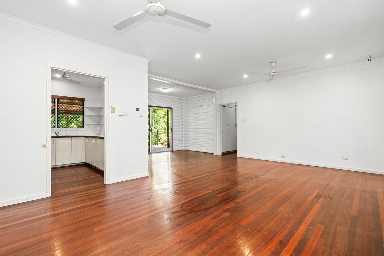 12 Sanders Street — photo 6 of 25