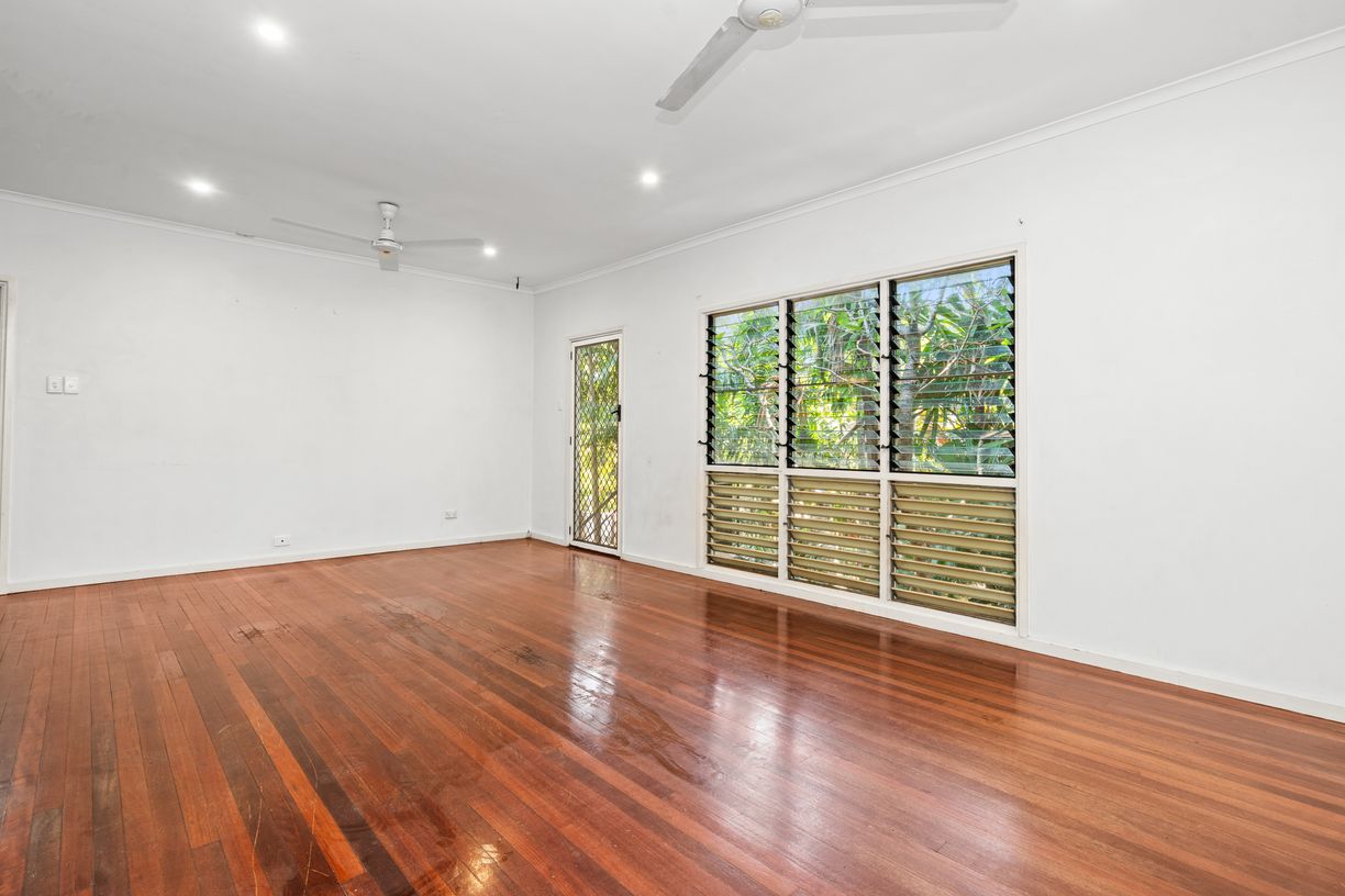12 Sanders Street — photo 11 of 25