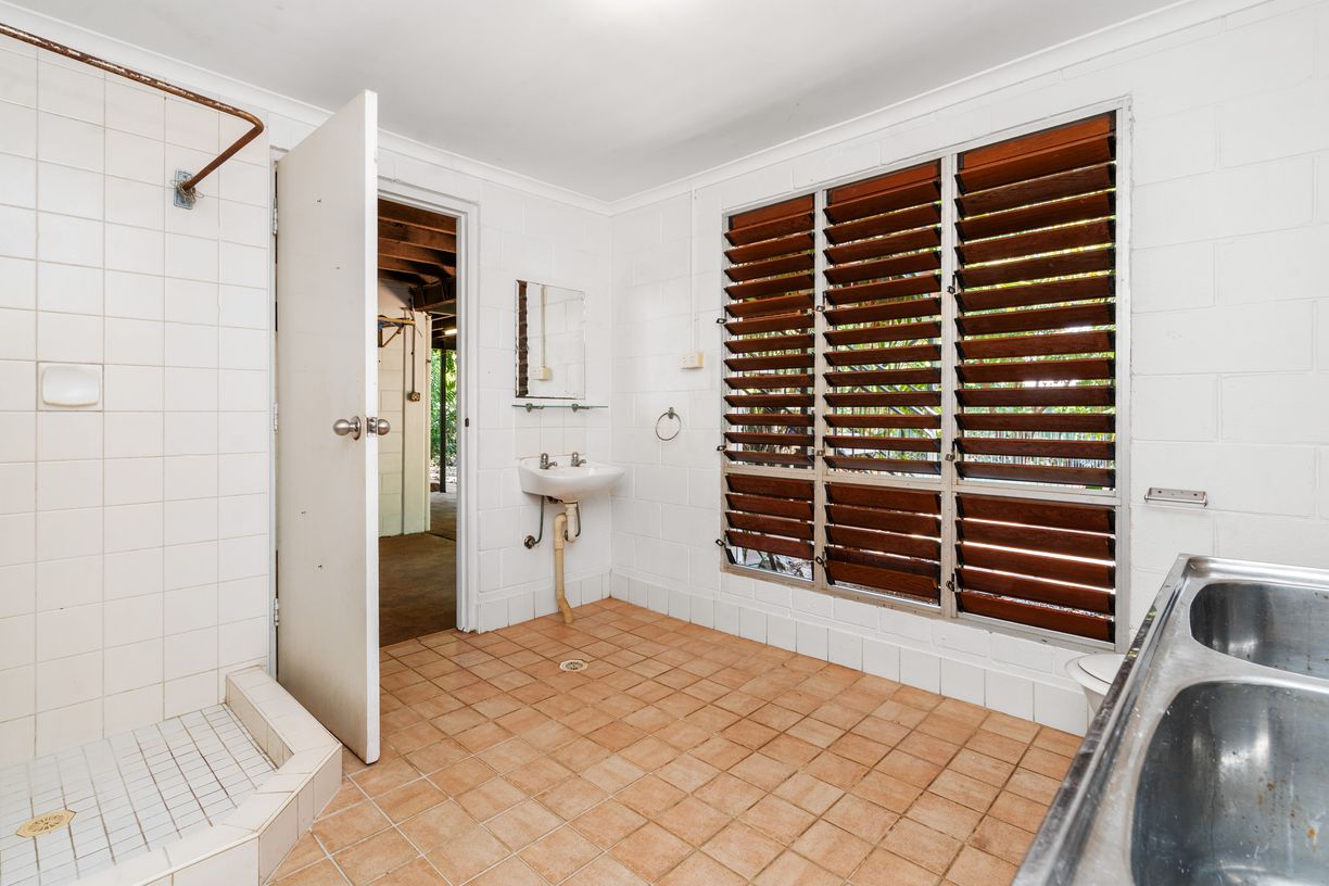 12 Sanders Street — photo 19 of 25