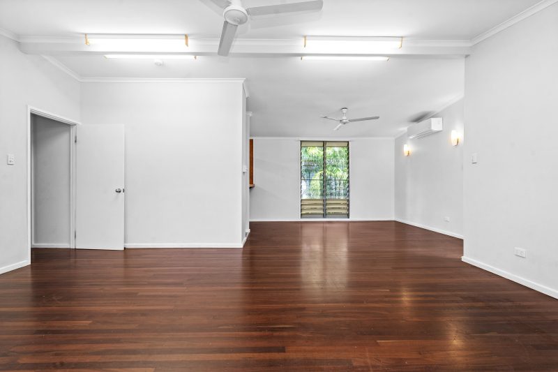 6 Harcus Court — photo 9 of 25