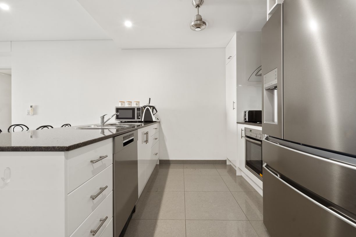 802/31 Smith Street — photo 13 of 19