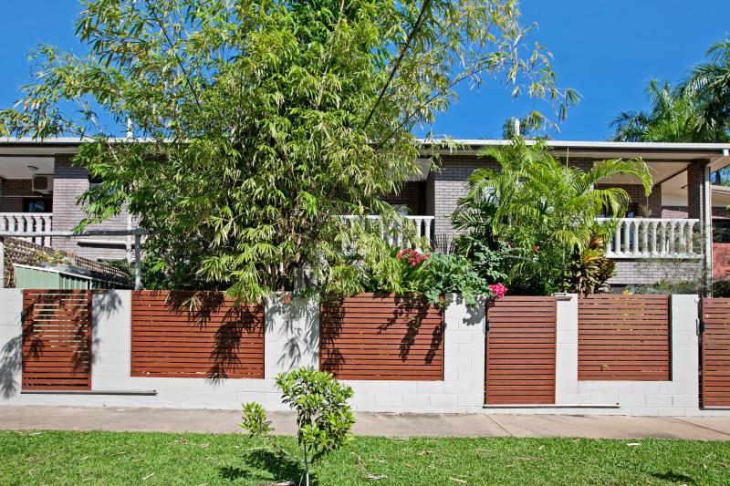 7/27 Philip Street — photo from Raine & Horne Darwin