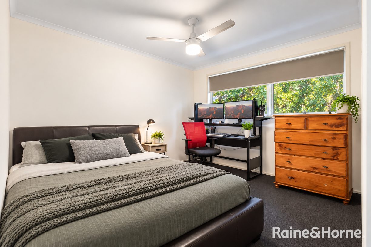 10/11-13 Martin Street — photo 6 of 17