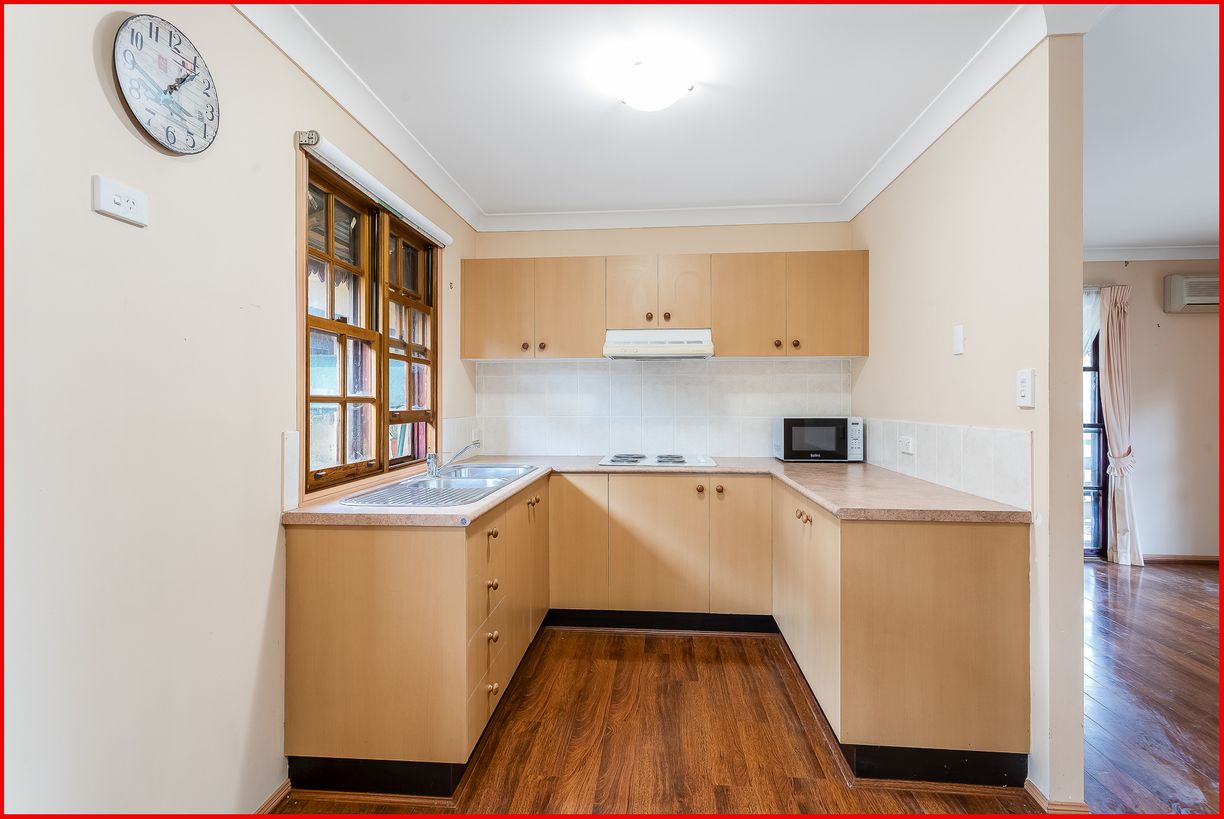18 Mahonia Street — photo 16 of 25