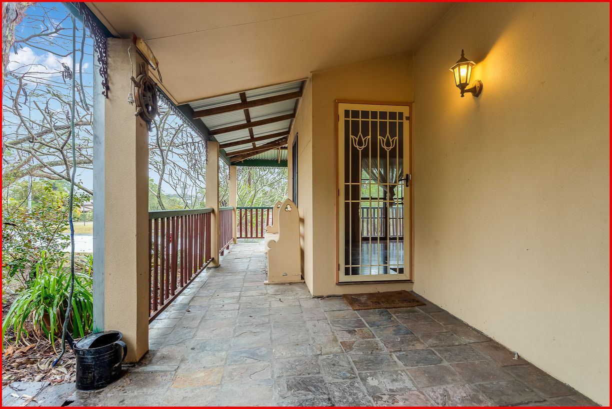 18 Mahonia Street — photo 15 of 25