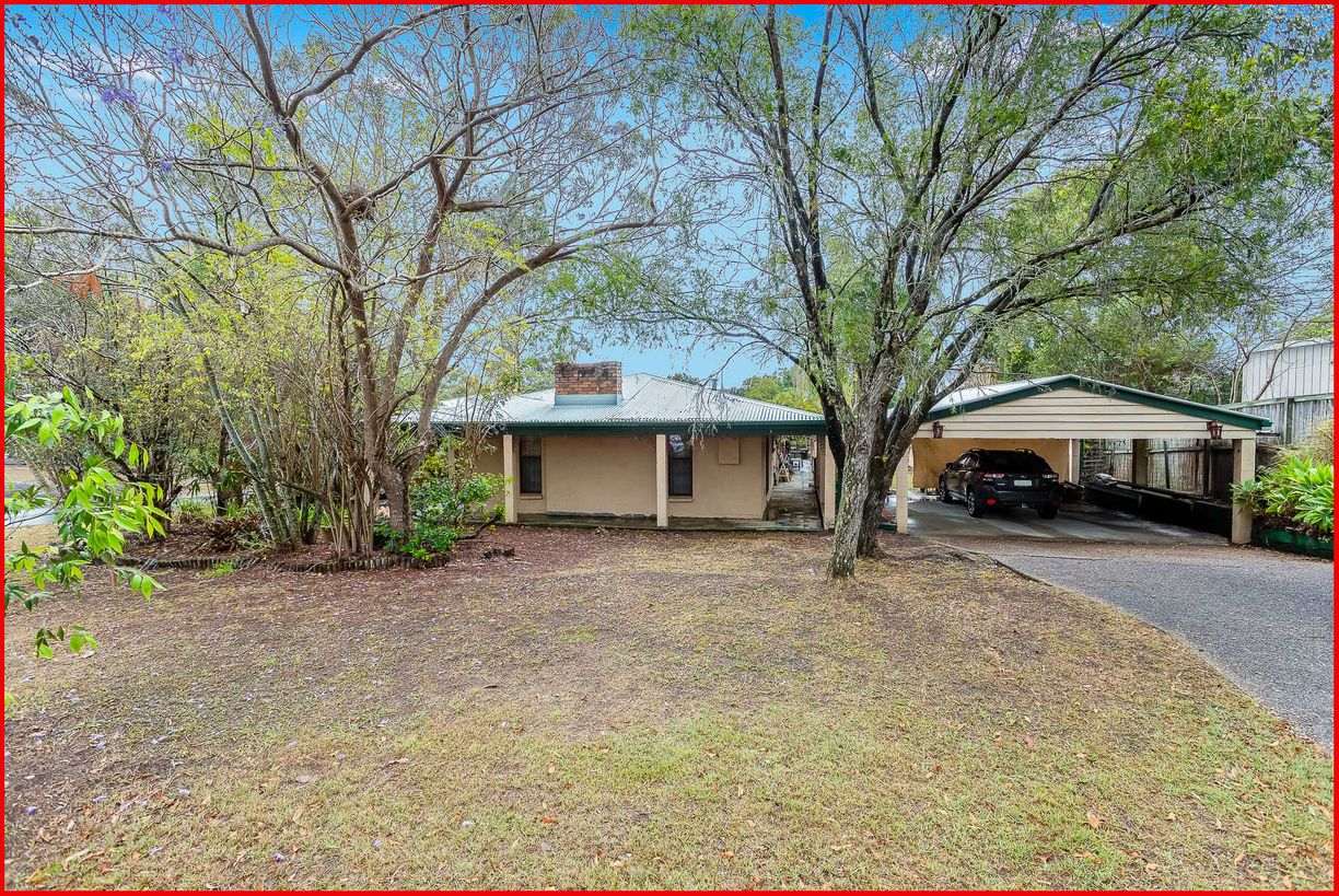 18 Mahonia Street — photo 25 of 25