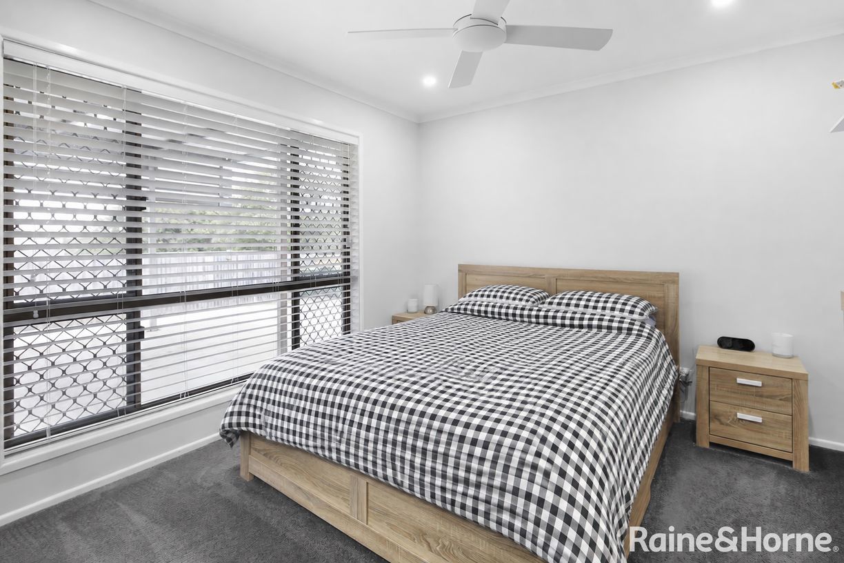 20 Fraser Street — photo 4 of 12