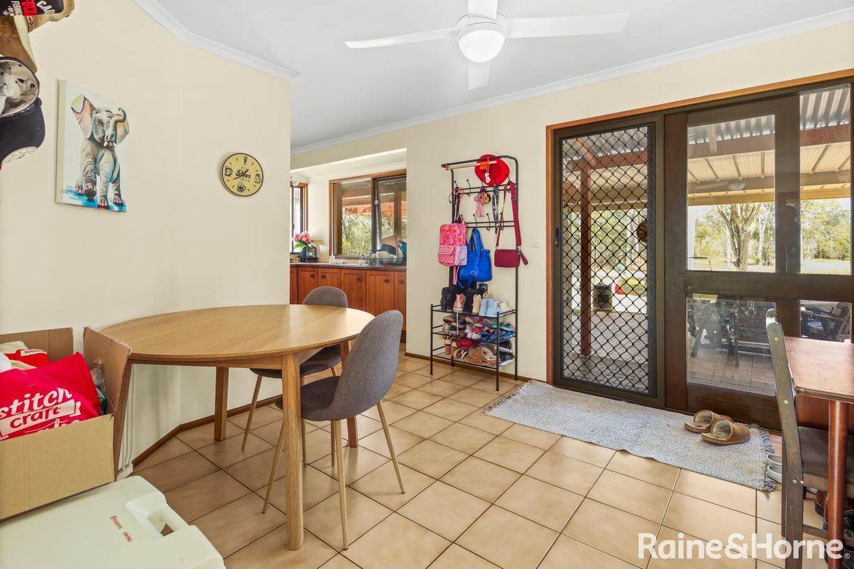 121-123 Hobury Road — photo 4 of 15