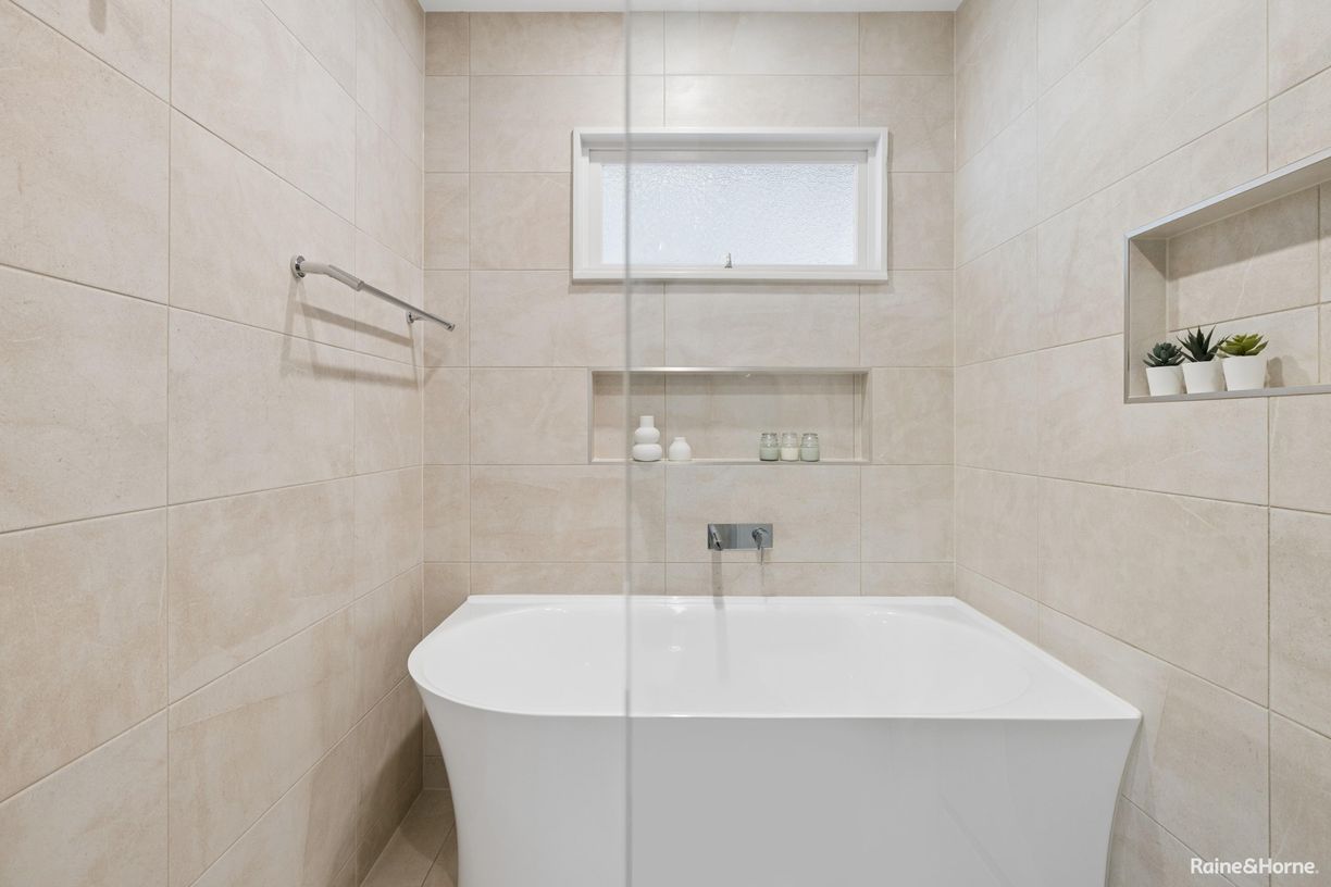 44 Cascade Street — photo 14 of 25