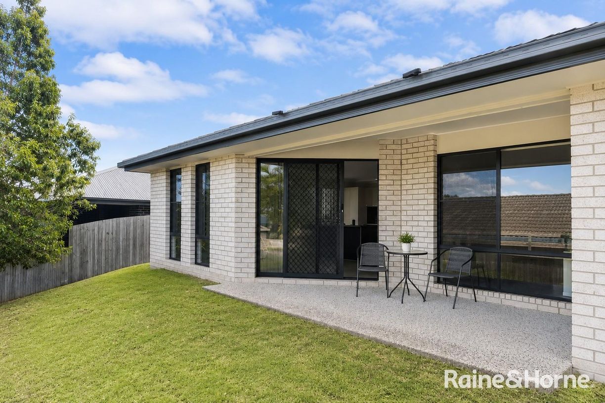 11 Balonne Street — photo 2 of 12