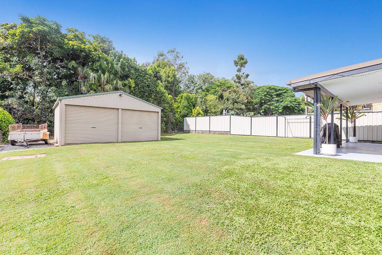 4 Deidre Ann Street — photo 13 of 15