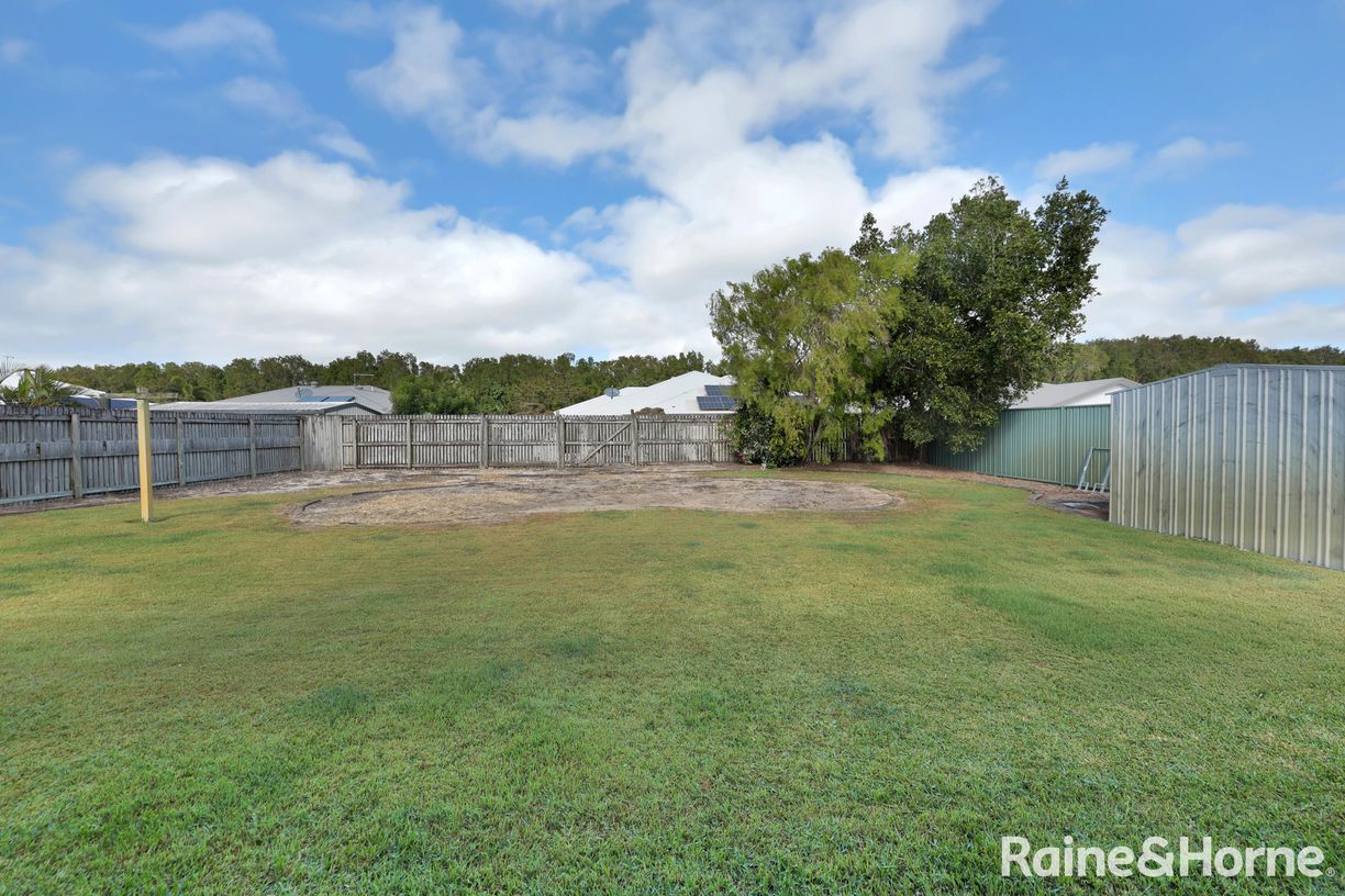 22 Elizabeth Drive — photo 19 of 20