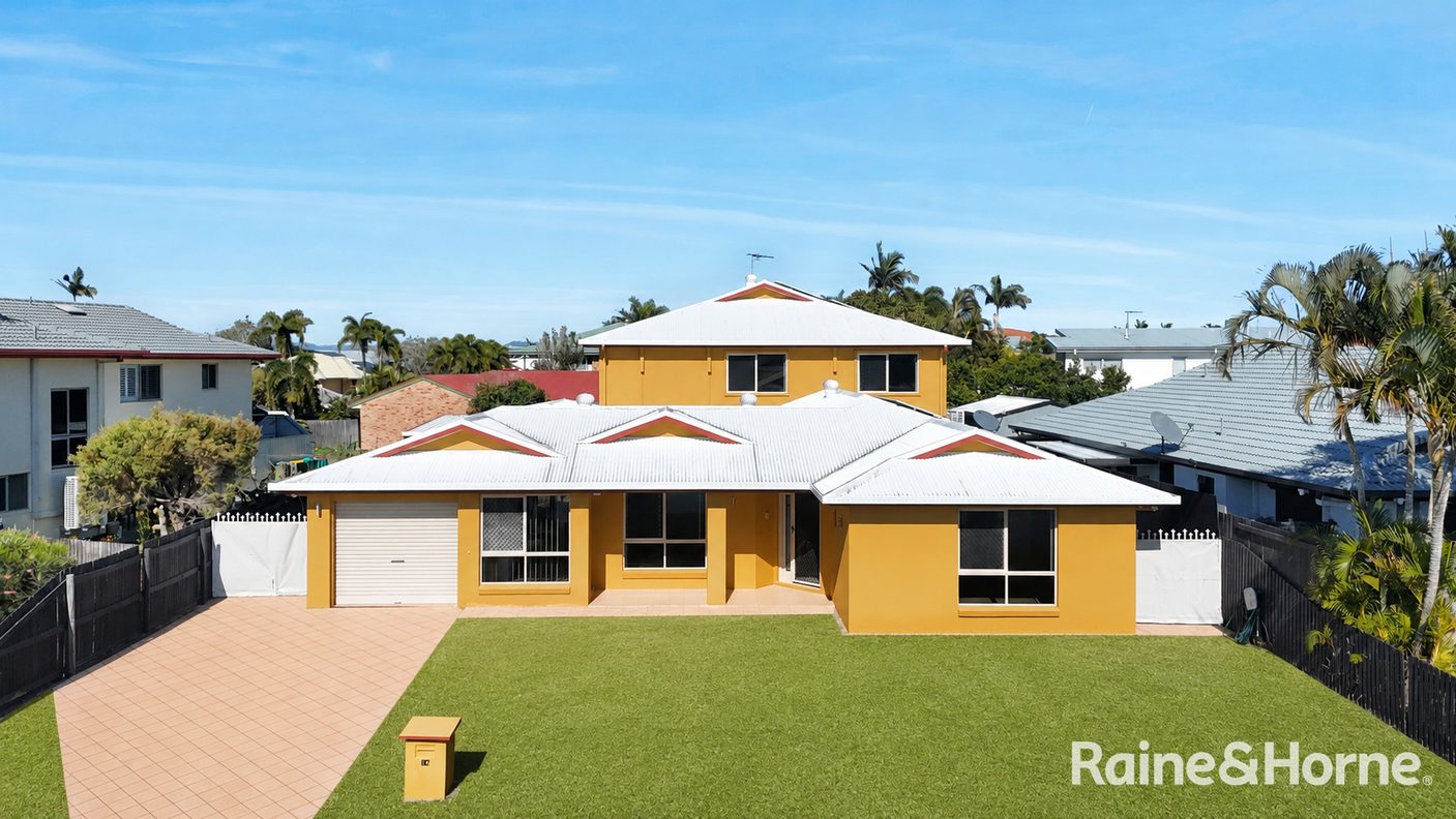 14 Riverleigh Drive — photo 3 of 30