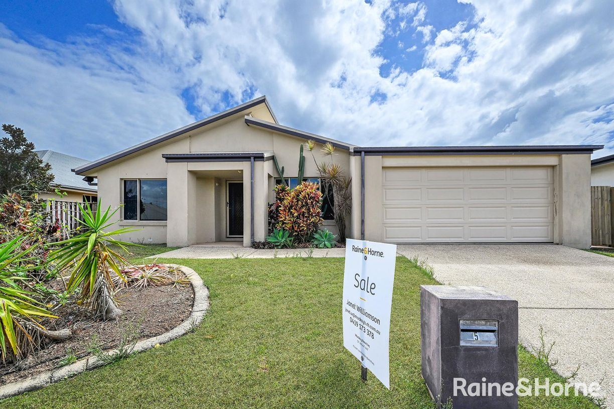 5 Bombo Court — photo from Raine & Horne Mackay Beaches