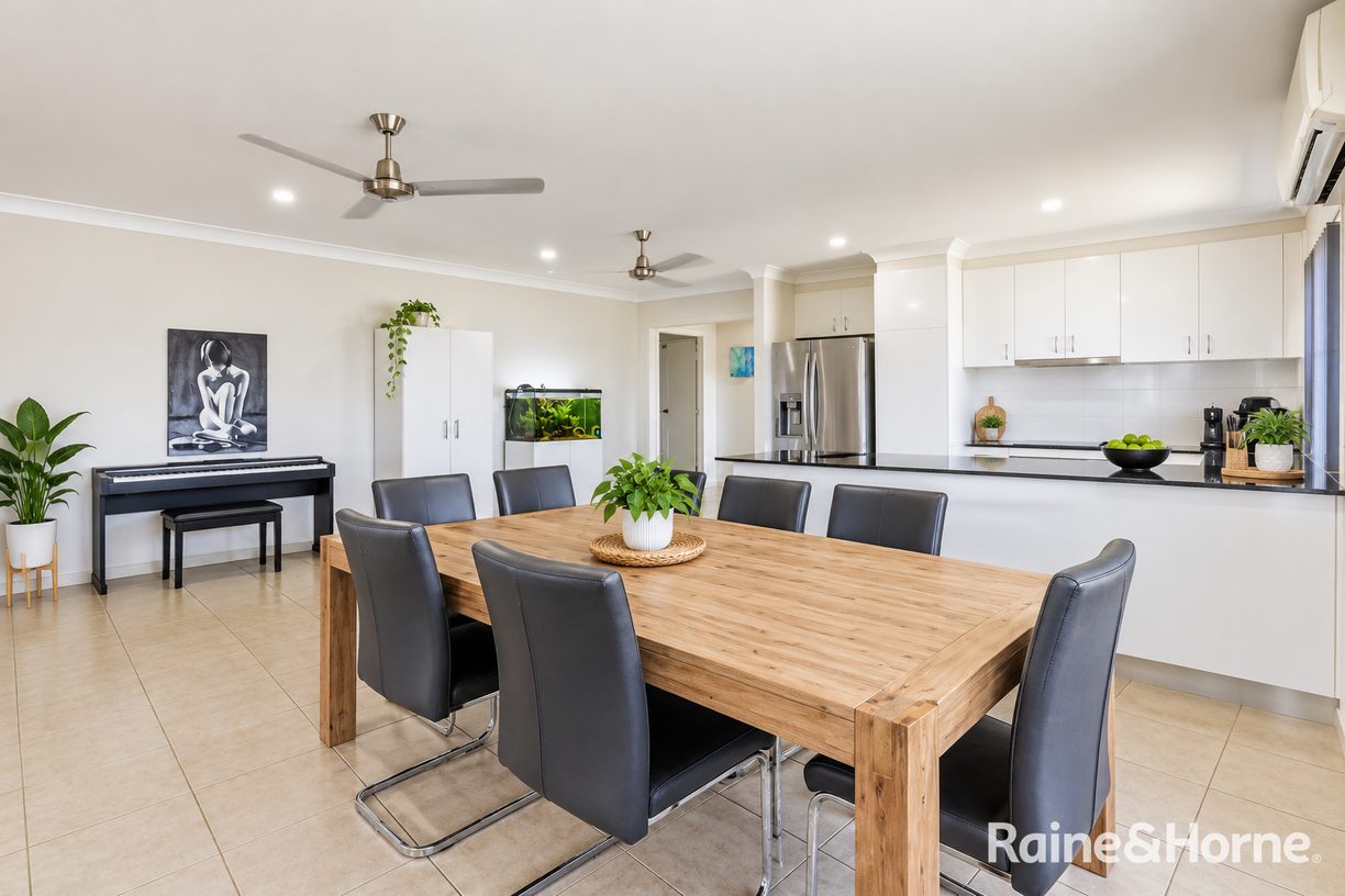 50 Devereux Street — photo 7 of 18