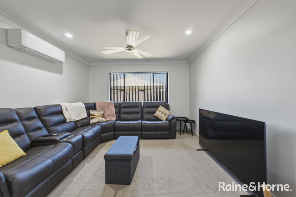 50 Devereux Street — photo 8 of 18