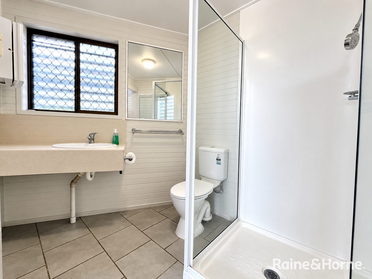 32/7 Griffin Avenue — photo 10 of 13