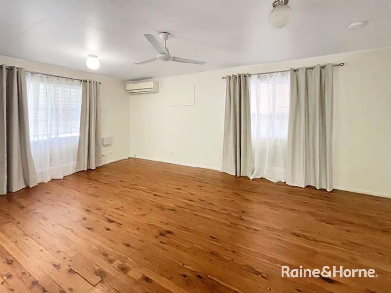 14 Chifley Court — photo 11 of 11