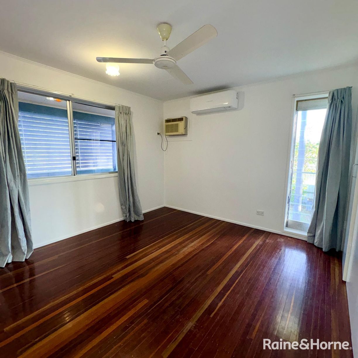 27 Clements Street — photo 6 of 20