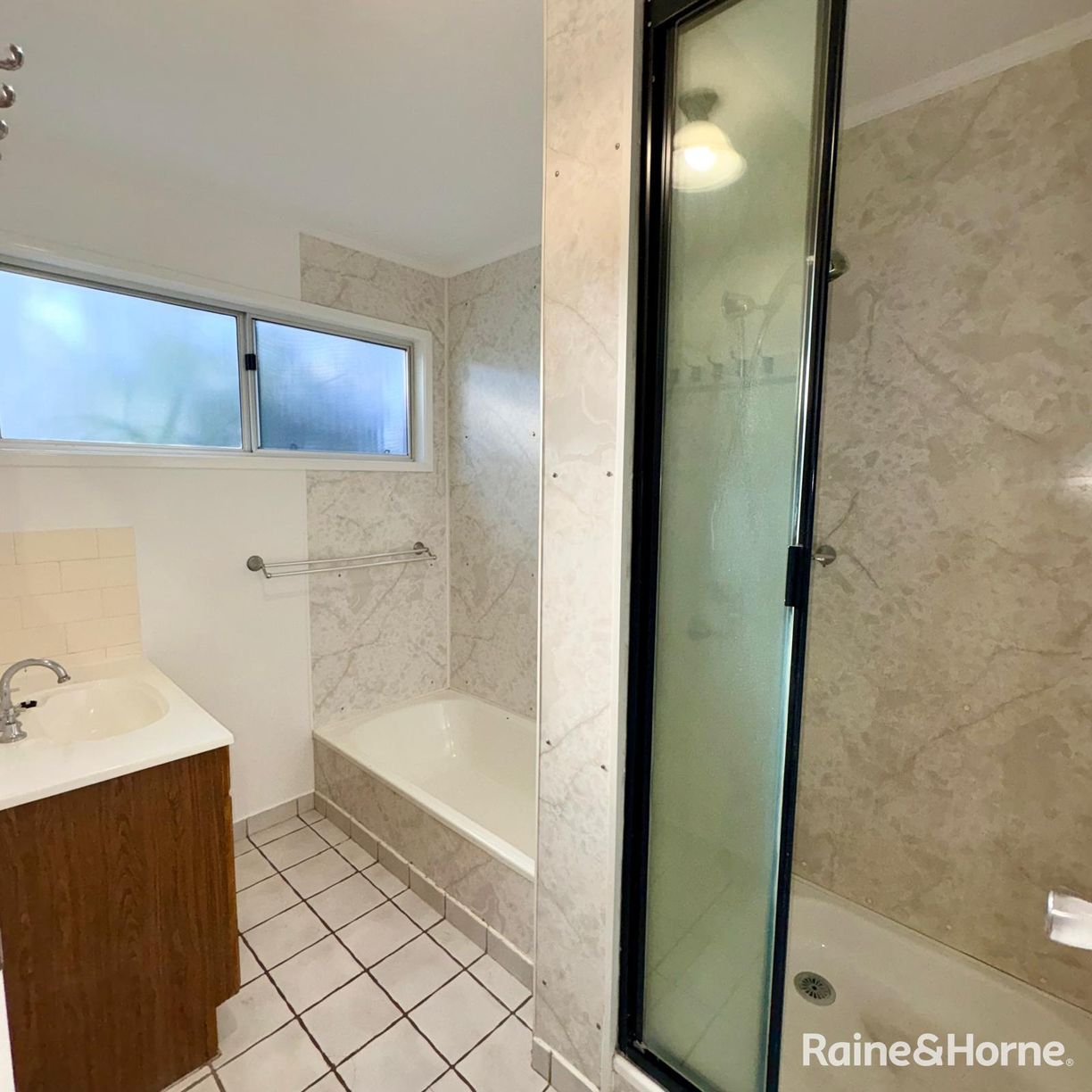 27 Clements Street — photo 9 of 20