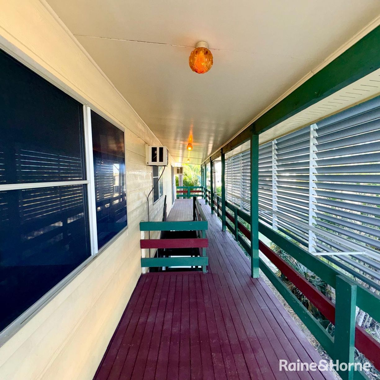 27 Clements Street — photo 12 of 20