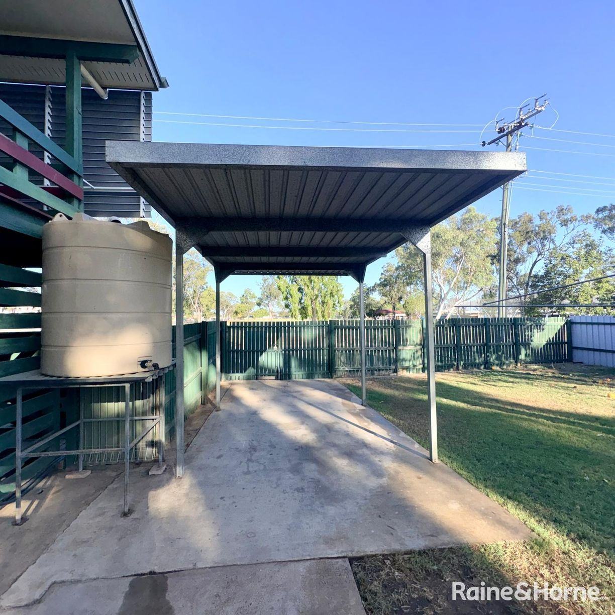 27 Clements Street — photo 19 of 20