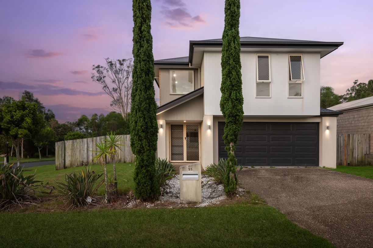 25 Milbrook Crescent, Pimpama QLD 4209