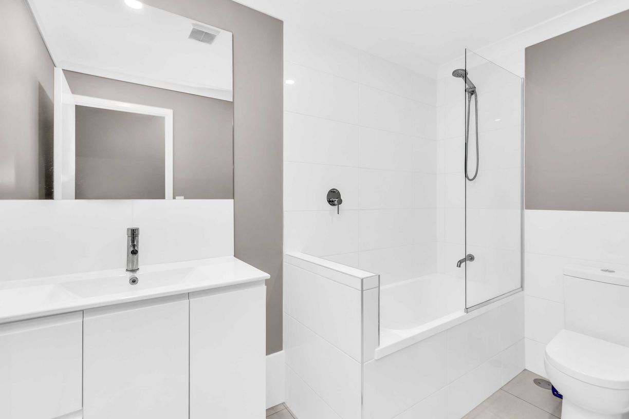 2 Stanhope Lane — photo 6 of 13