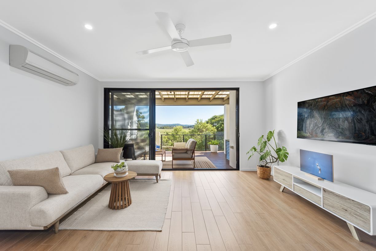 41/42 Stadium Drive — photo from Raine & Horne Coomera | Pimpama