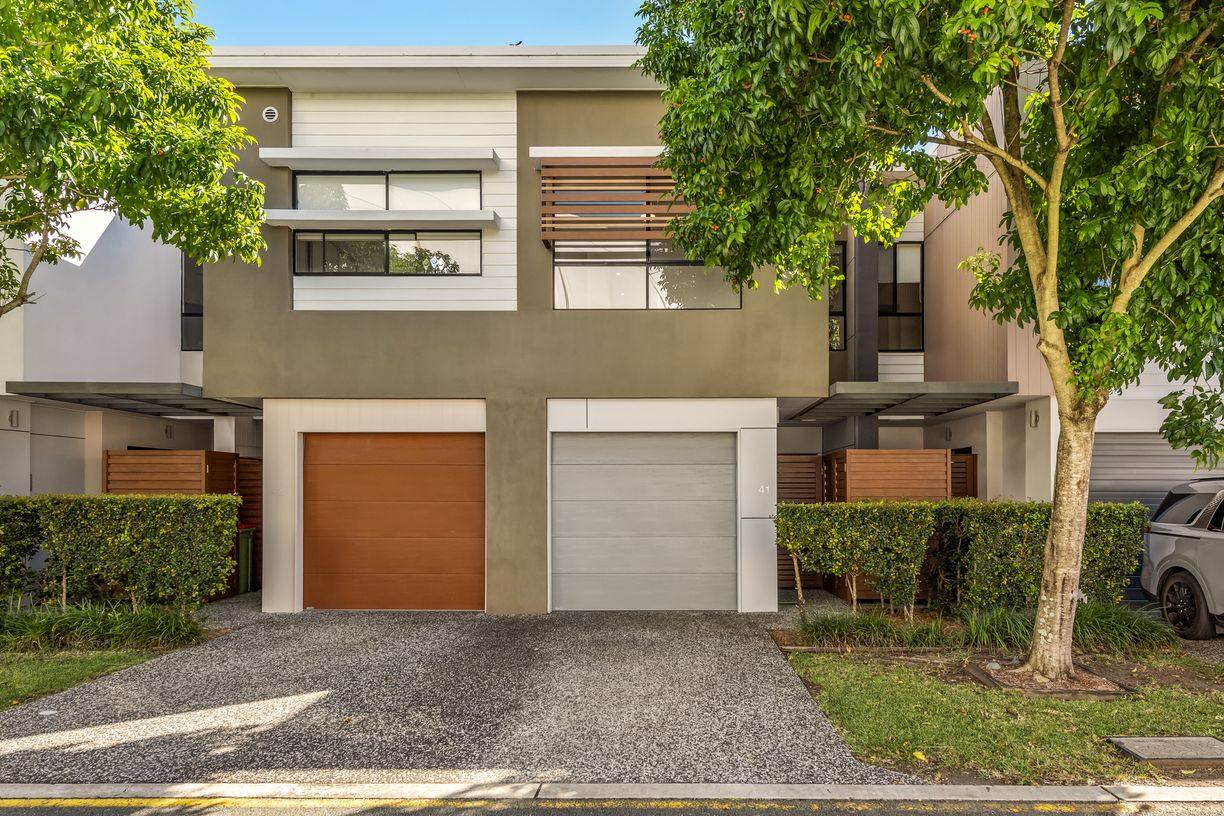 41/42 Stadium Drive — photo 13 of 19