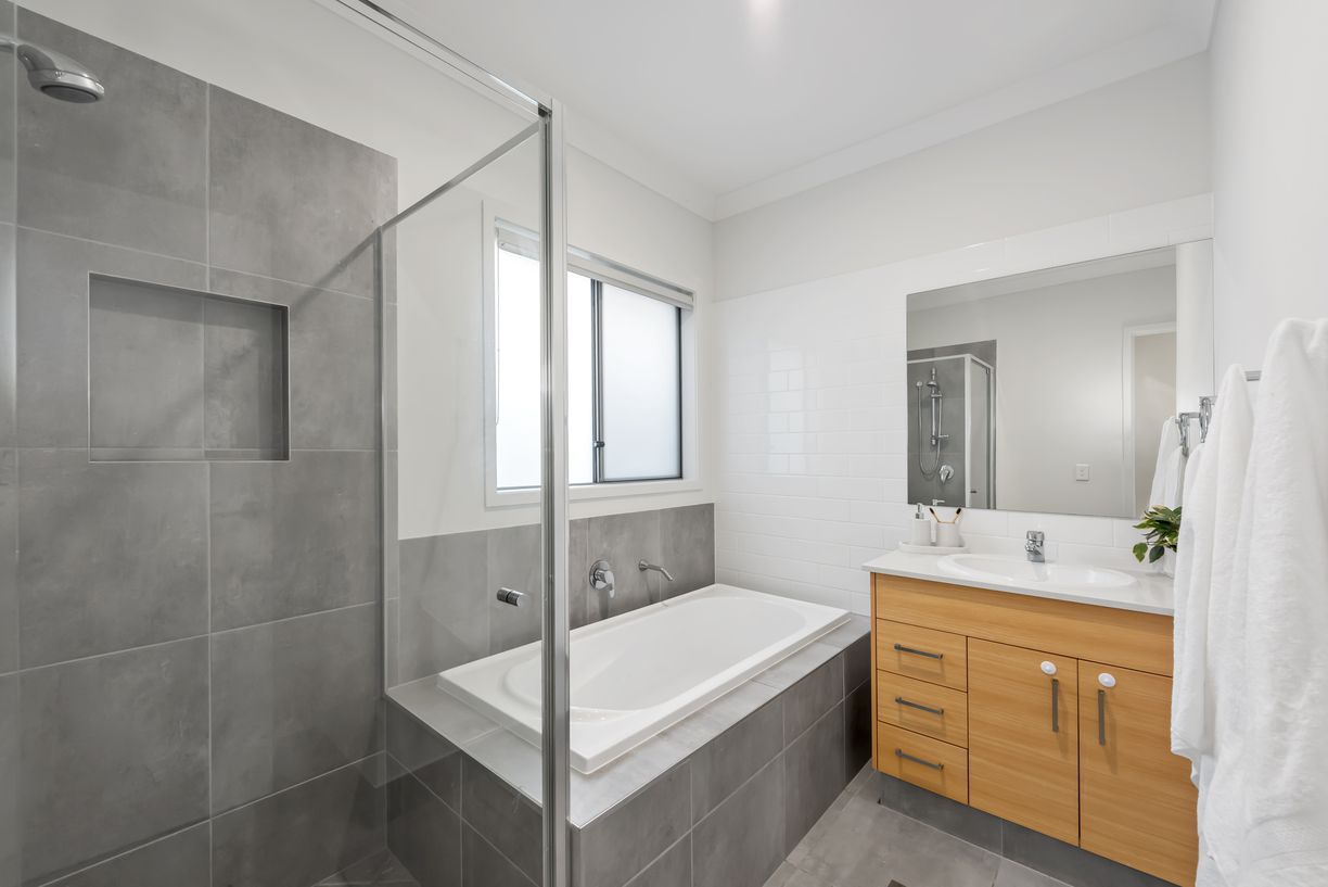 8 Sappho Street — photo 11 of 14