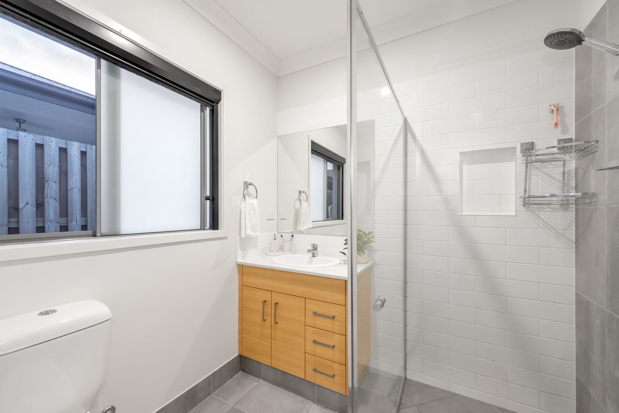 8 Sappho Street — photo 8 of 14