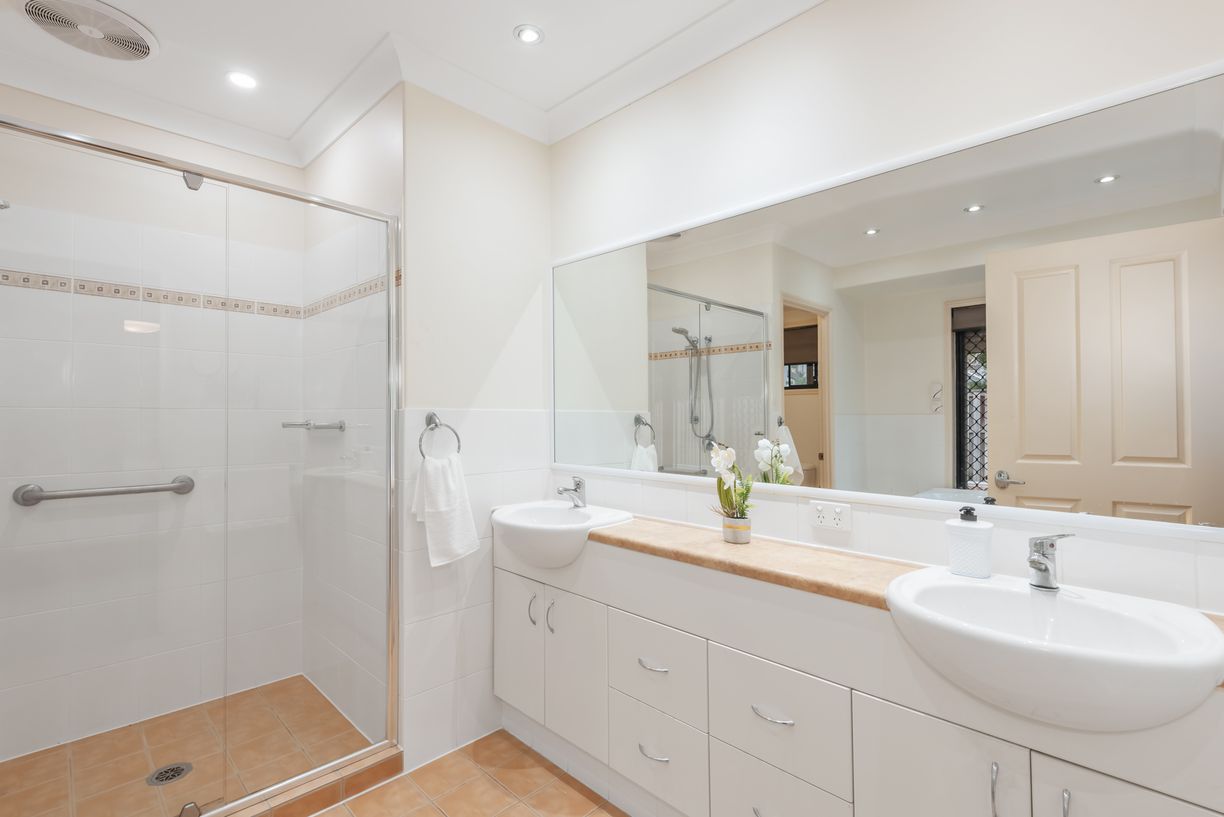 31 Lancewood Circuit — photo 14 of 20