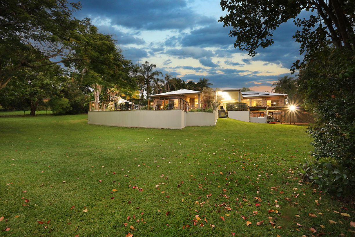 73-75 Teasdale Drive — photo 30 of 30