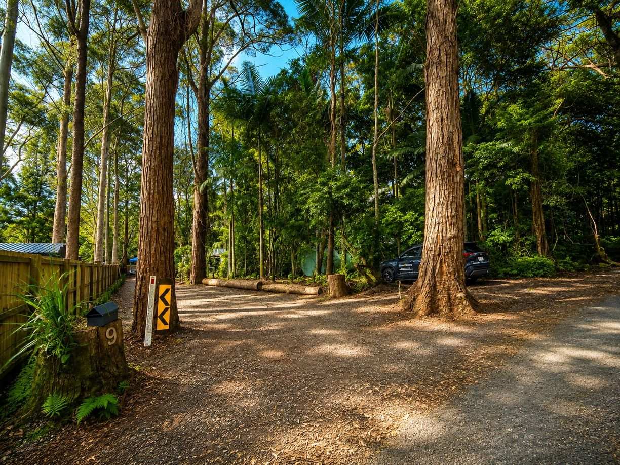 9 Gwongorella Parade — photo from Raine & Horne Coomera | Pimpama