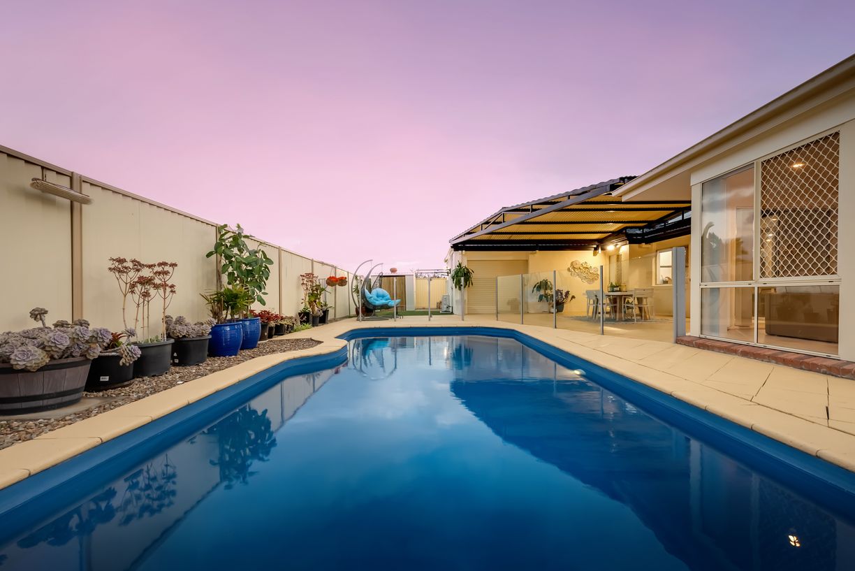 11 Ferricks Court — photo 3 of 30