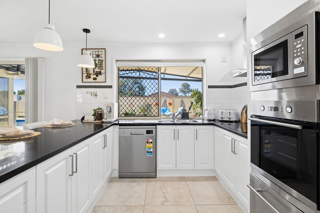 11 Ferricks Court — photo 12 of 30