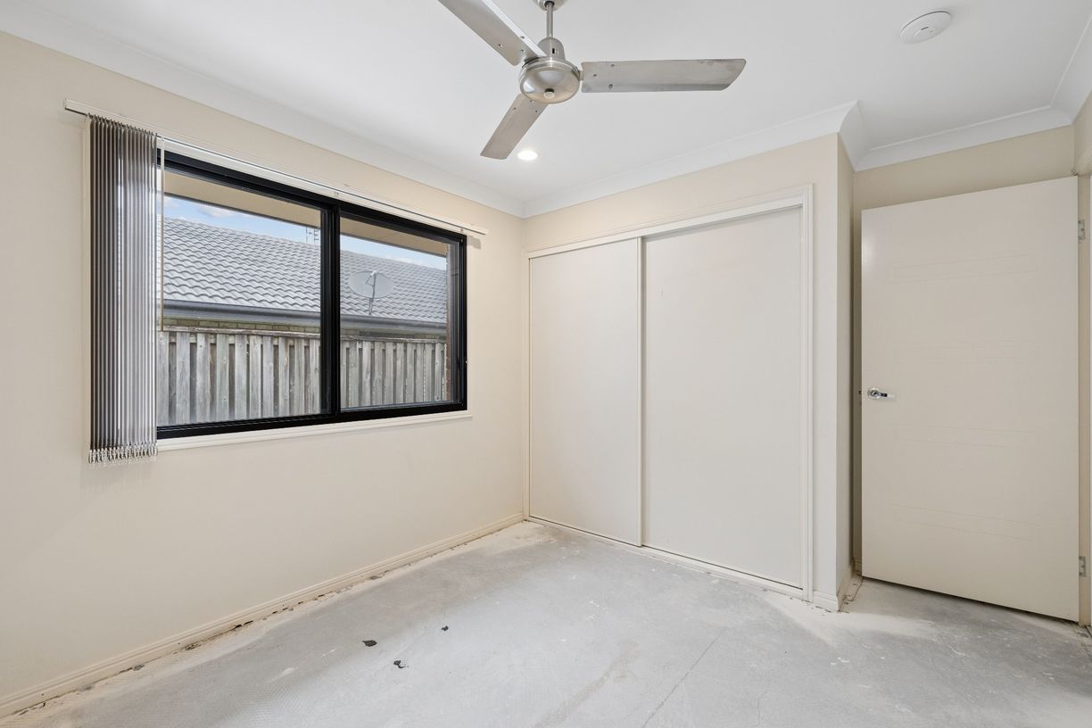 38 Runway Drive — photo 12 of 19