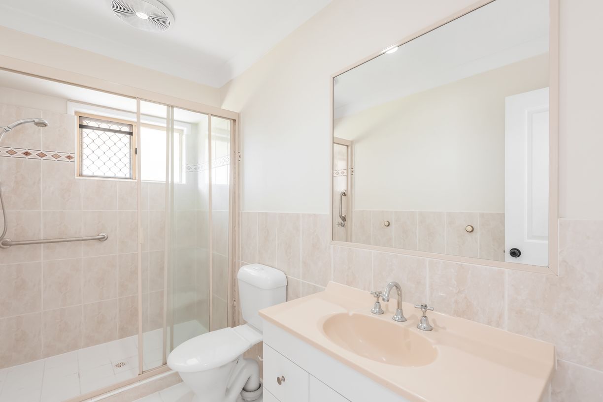 24 Queen Charlotte Court — photo 6 of 11
