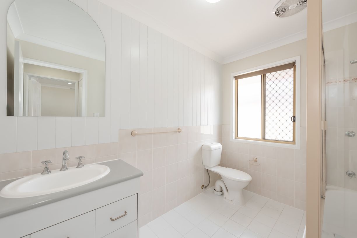24 Queen Charlotte Court — photo 8 of 11