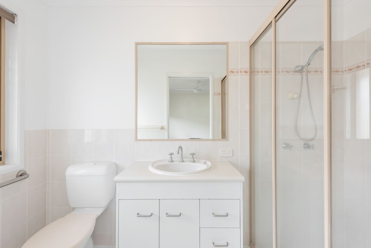 24 Queen Charlotte Court — photo 10 of 11