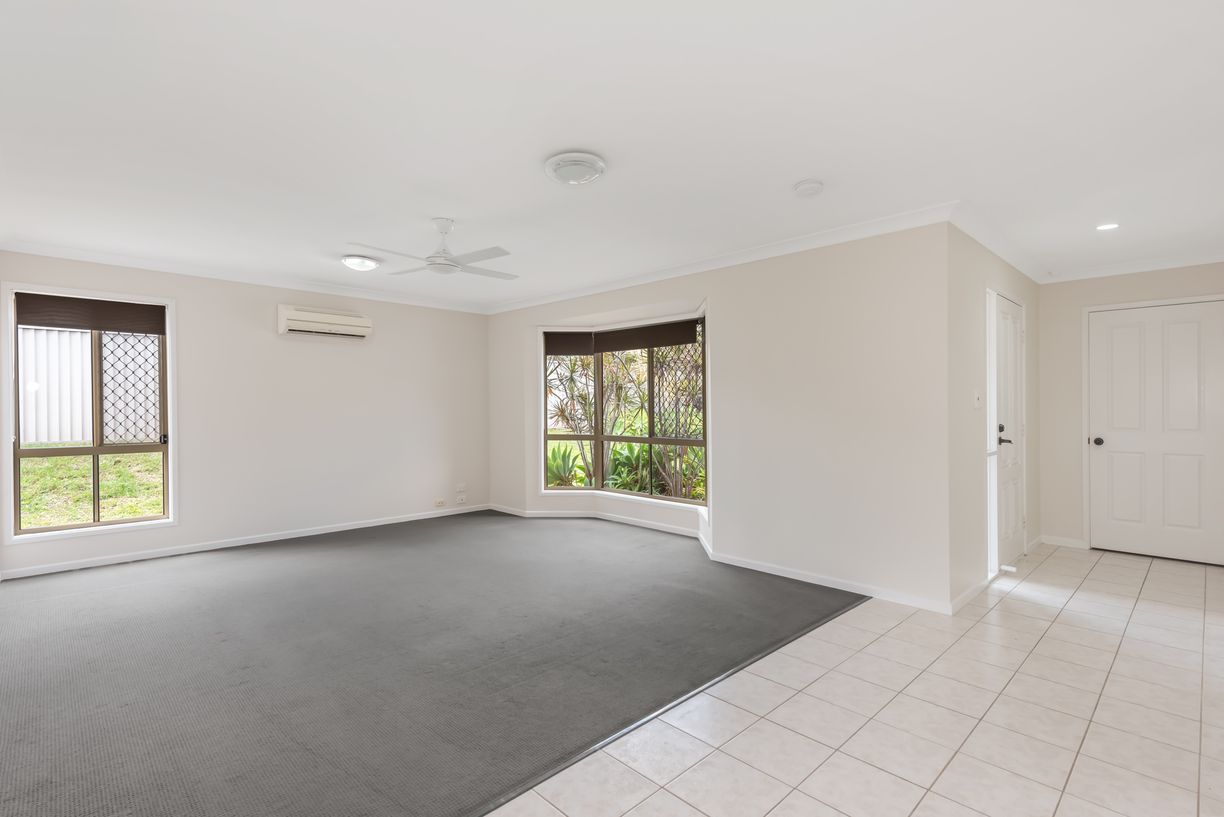 24 Queen Charlotte Court — photo 4 of 11