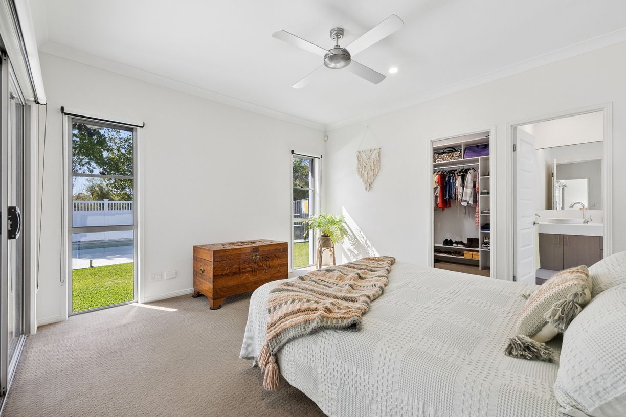 22 Peregrine Crescent — photo 28 of 30