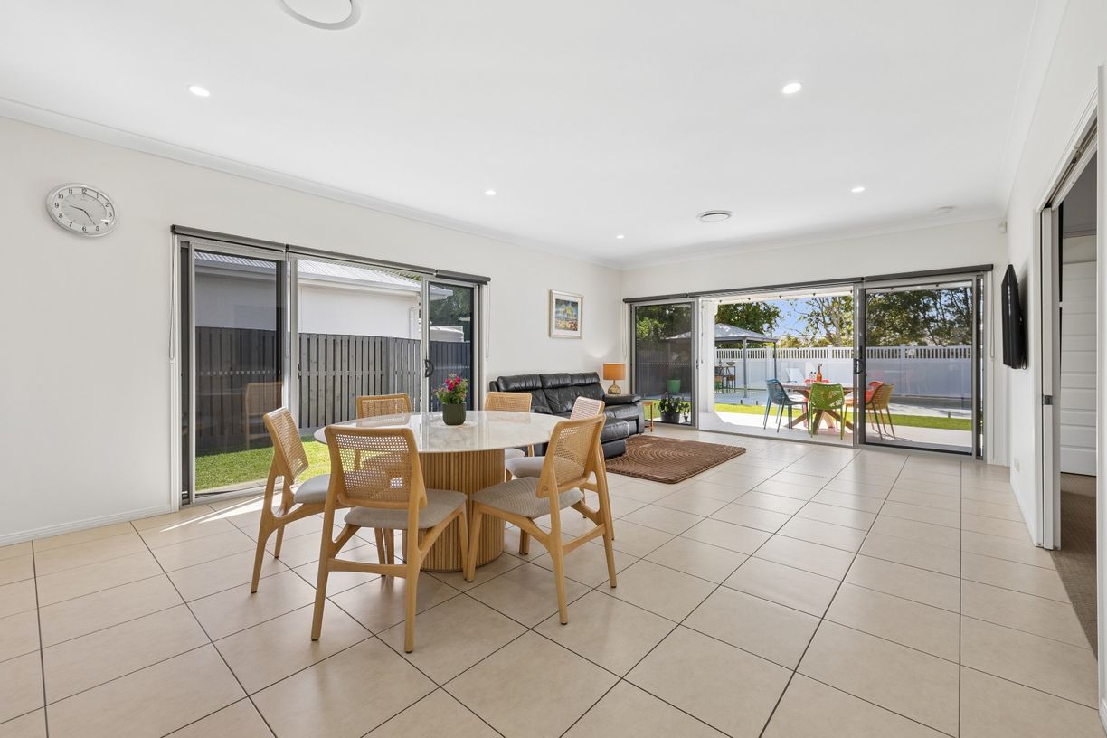 22 Peregrine Crescent — photo 18 of 30