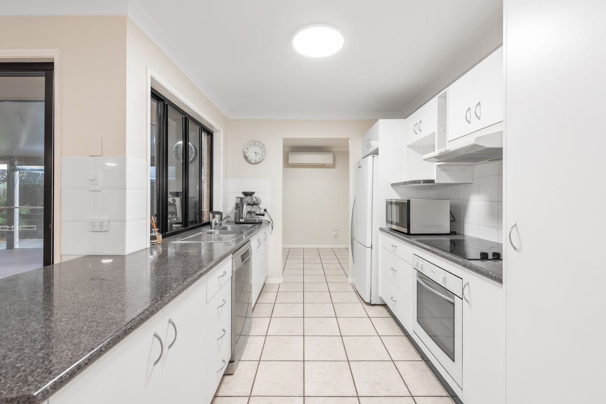 9 Burran Avenue — photo 10 of 30