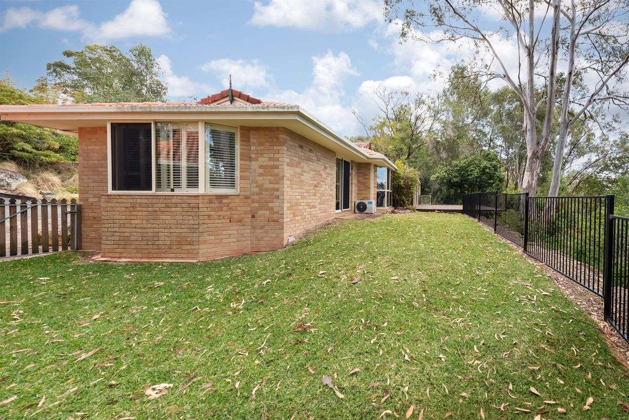 59 Saunders Drive — photo 13 of 15
